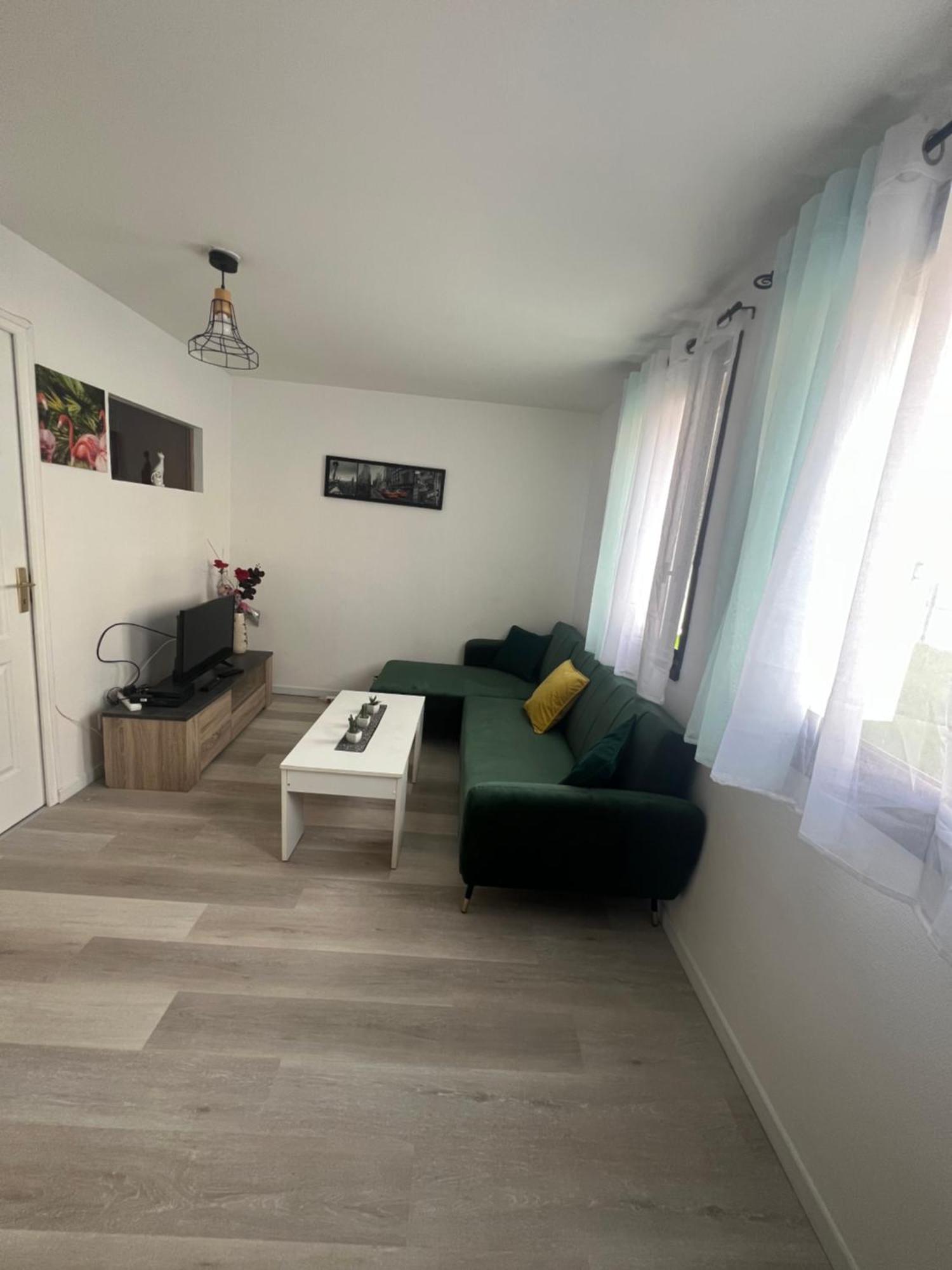 Studio De La Gare Vesoul Extérieur photo